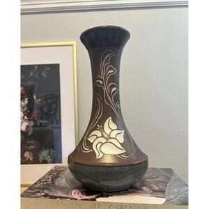 Vintage Pottery Craft Robert Maxwell Stoneware Floral Lily Vase